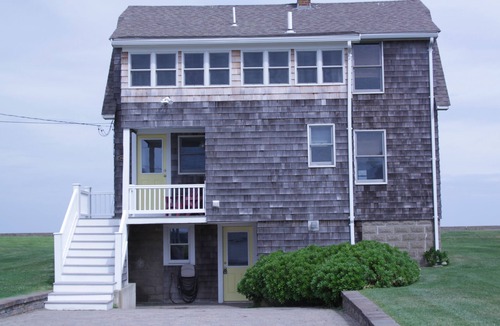 Green Harbor-Cedar Crest House | Ocean front home on Duxbury Beach