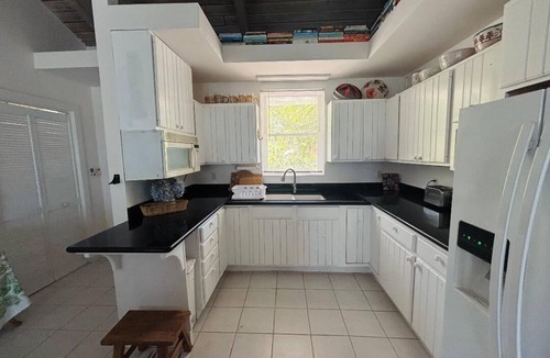 Tibbett's Turn House | Ocean Front Home with Private Pool