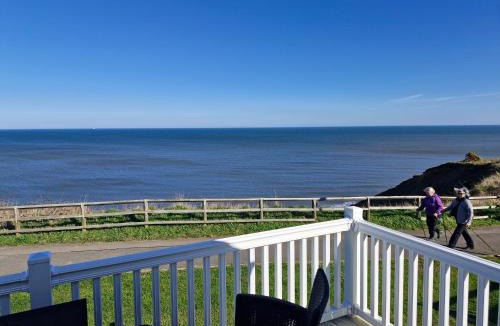 Crimdon House | Ocean Front Lodge
