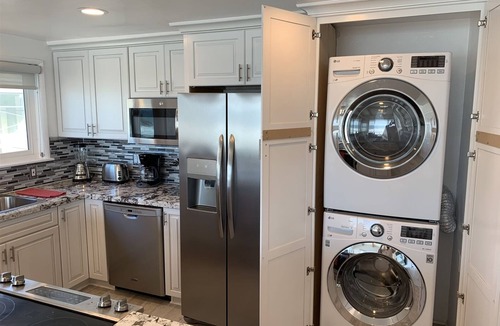 Mission Beach House | Ocean Front Luxury Beach House #5 - Sleeps 6 - Penthouse View - 180 degrees Full