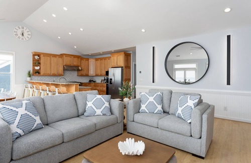 Surf City House | Ocean Front Pool+HotTub+Elevator 9Bedroom8Bathroom