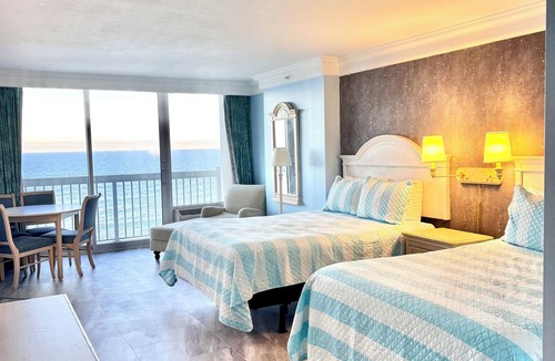 Ortona Park Apartment | Ocean Front Studio with Amazing Views!