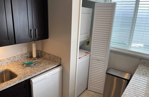 Estate Bolongo Condo | Ocean front Tortuga Bliss condo - close beach