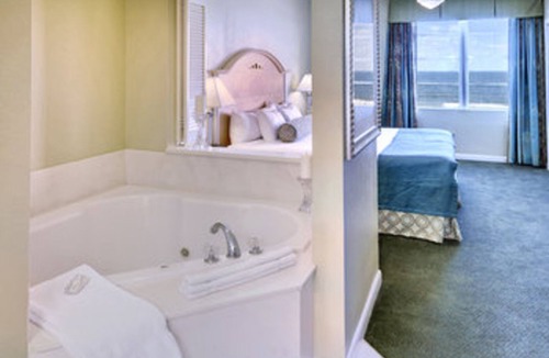 Daytona Beach Resort | Ocean Front, Two Bedroom Lock Off, Luxury Condo, Daytona Beach, Florida 1948889