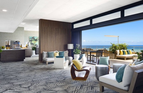 Waikiki Hotel | Ocean Front Two Doubles with Lanai at The Twin Fin Hotel, 4 Units, Outdoor Pool