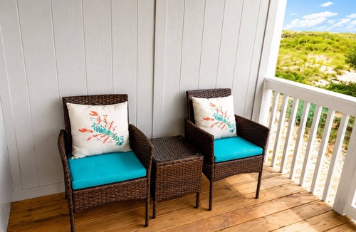 Oceanmarsh Subdivision Condo | Ocean Front & Pool View. Hunting Island Pass Included