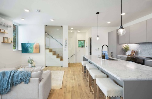 Wallingford House | Ocean-Inspired 3B Modern Retreat w, Kids Room