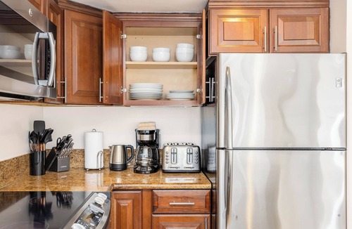 Waikiki Condo | Ocean-Lagoon & Fireworks Views at the Ilikai Hotel w/Spectacular Amenities