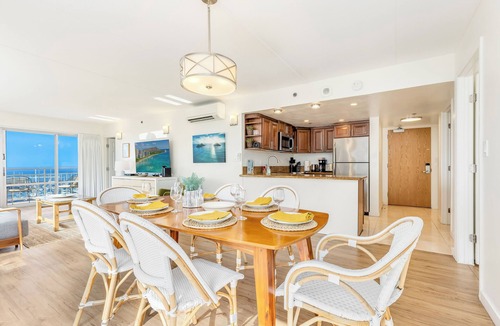 Waikiki Condo | Ocean-Lagoon & Fireworks Views at the Ilikai Hotel w/Spectacular Amenities