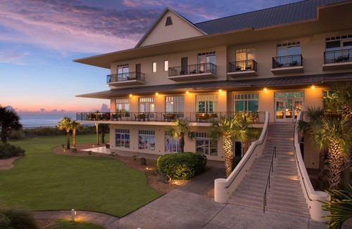 Palm Coast Condo | Ocean Paradise | Five-Bedroom Oceanfront Home with Resort Access