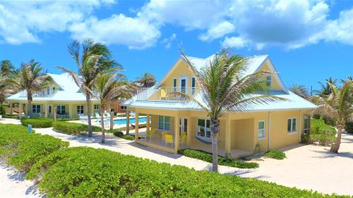 North Side Resort | Ocean Paradise
