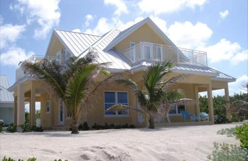 North Side Resort | Ocean Paradise