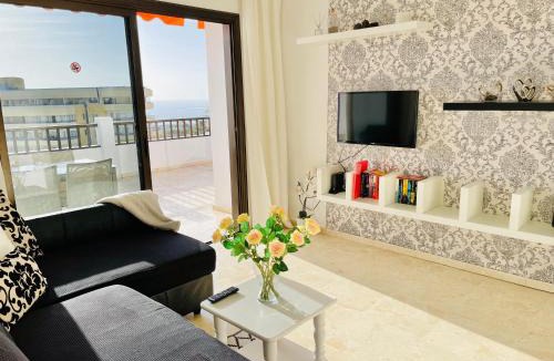 San Eugenio Apartment | Ocean Park II