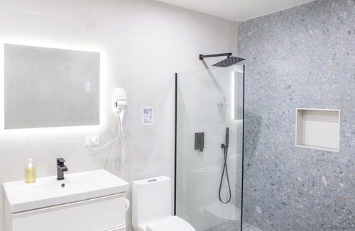 Ocean Park Apartment | Ocean Park Studio Pool at Riviera Villa