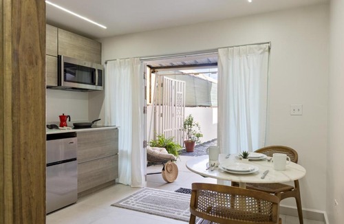 Ocean Park Apartment | Ocean Park Studio Pool at Riviera Villa