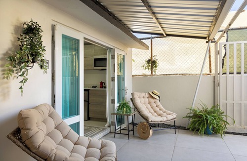 Ocean Park Apartment | Ocean Park Studio Pool @ Riviera Villa