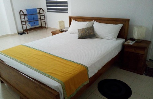 Dehiwala-Mount Lavinia House | Ocean Pebbles