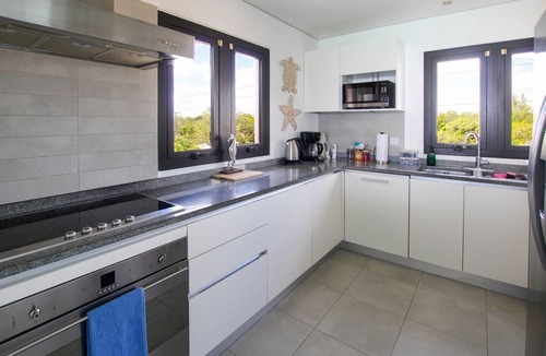 Saint Lawrence Apartment | Ocean Reef 203 3 Bedroom Apts by Bluescape