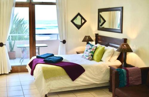 Warner Beach Apartment | Ocean's 25