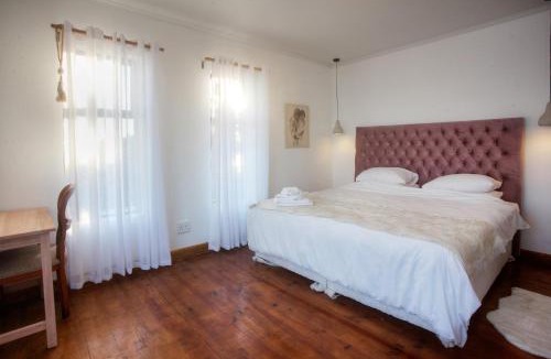 Port Elizabeth House | Ocean Sounds