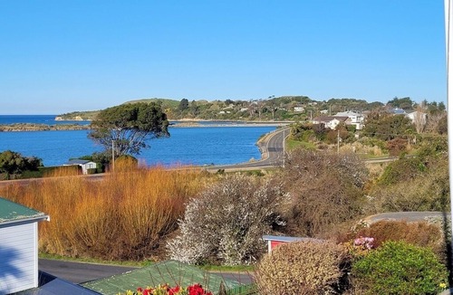 Karitane House | Ocean Sunrise Karitane DunedinnEast Otago