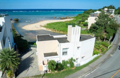 Maeda Villa | Ocean Therapy House