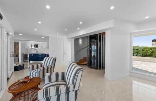 South Ponte Vedra Beach House | Ocean Therapy: Luxe 4-Story Beachfront w/Sky Deck and Pool Table