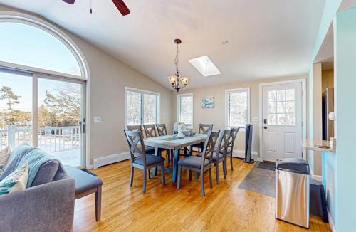 Biddeford Pool House | Ocean Tide Escape