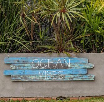Scotts Head House | Ocean Vibes