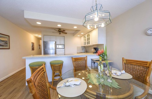 Kahana Condo | OCEAN VIEW 1 Bedroom condo - Steps to the beach! Kahana Villa F406
