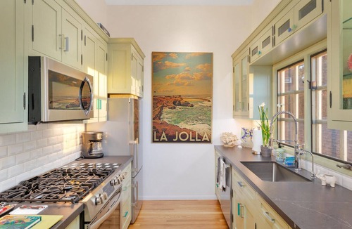 Village of La Jolla Cottage | Ocean View 1-bedroom treehouse 8 min from La Jolla cove