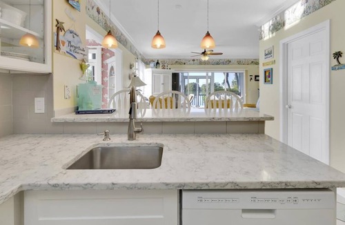 Marathon House | Ocean-View 3BR/3BA Cottage 5004 with Private Pool: Village at Hawks Cay Villas