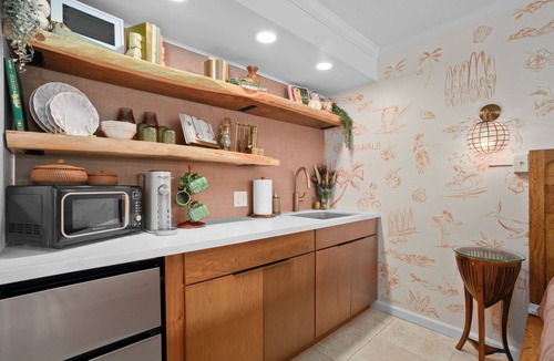 Wailua Condo | Ocean View/Beach/AC/Pool @ Islander on the Beach
