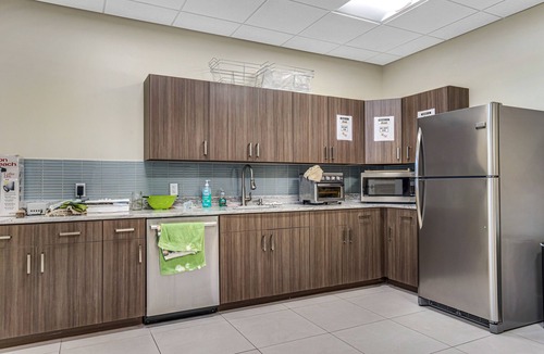 Frankford House | Ocean View Beach Club two-story home with patio, pool, tennis & gym