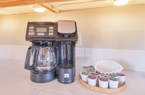 Long Beach House | Ocean View, Close to Town and Beach, (SView)