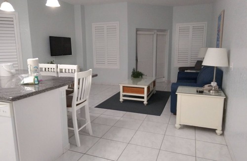 Ormond Beach Resort | Ocean View, Corner/End Unit, Large Balcony, 1 BDRM/Bath, Sleeps 4