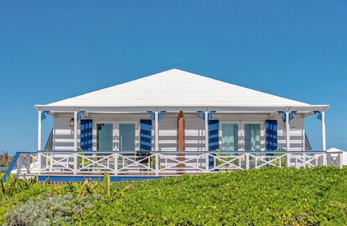 Hope Town Resort | Ocean View Cottage at Abaco Inn