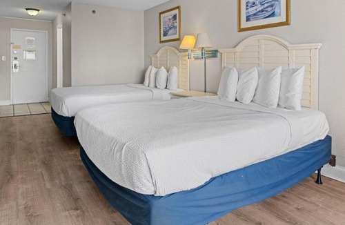 Myrtle Beach House | Ocean View Double Queen Suite! Perfect for 4 Guests! Sea Mist 51112