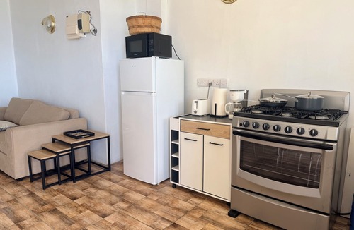 Mahaut Apartment | Ocean View Hillside Apartment 2BR 20 Min from Roseau