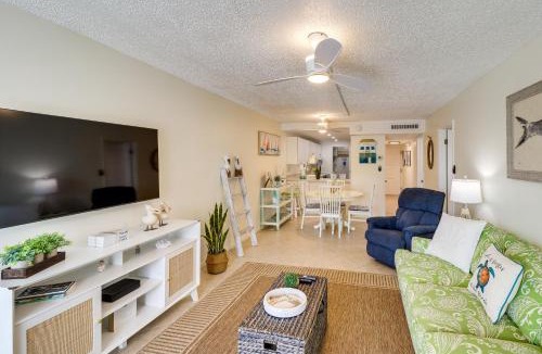 Key Colony Beach House | Ocean-View Key Colony Beach Condo w/Pool Access!