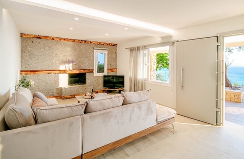 Sinarades Villa | Ocean View - Luxury Villa Ethra