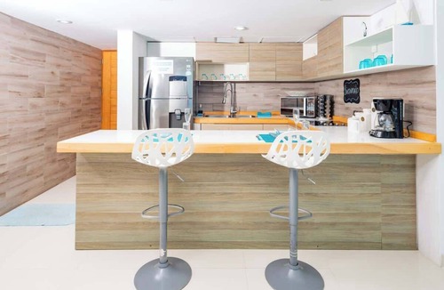 Zona Hotelera Apartment | Ocean View Modern Condo & Luxury Amenities