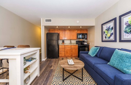 Kahana Condo | Ocean View Studio at Royal Kahana 318
