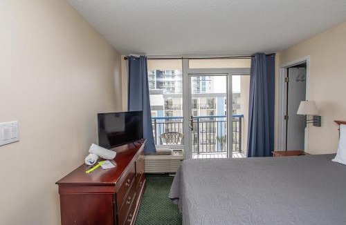 Myrtle Beach House | Ocean View Studio King Suite Boardwalk Resort Unit 540 Sleeps 2