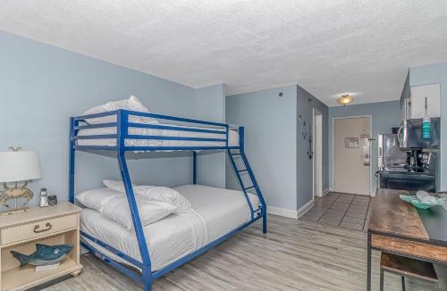 Myrtle Beach House | Ocean View Studio with 3 Beds! Sea Mist 51303