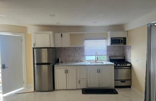 St. George's Apartment | Ocean view suite