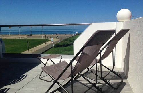 Biscarrosse Plage Apartment | Ocean View Terrace Apartment 4 people