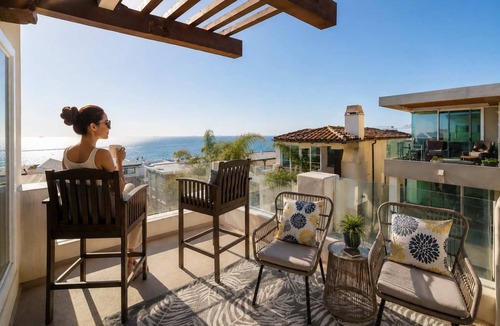 El Porto House | Ocean View Townhome | Major international sporting event Stay