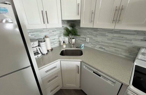North Myrtle Beach Condo | Ocean View Villas - Cherry Grove-OCEANFRONT End Unit-AMAZING view of the pointe!