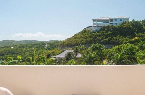 Freetown Villa | Ocean view Villa 521: 2-bedroom villa with stunning beach view
